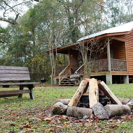 Berry Creek Cabins Bed & Breakfast Isabel Exterior photo