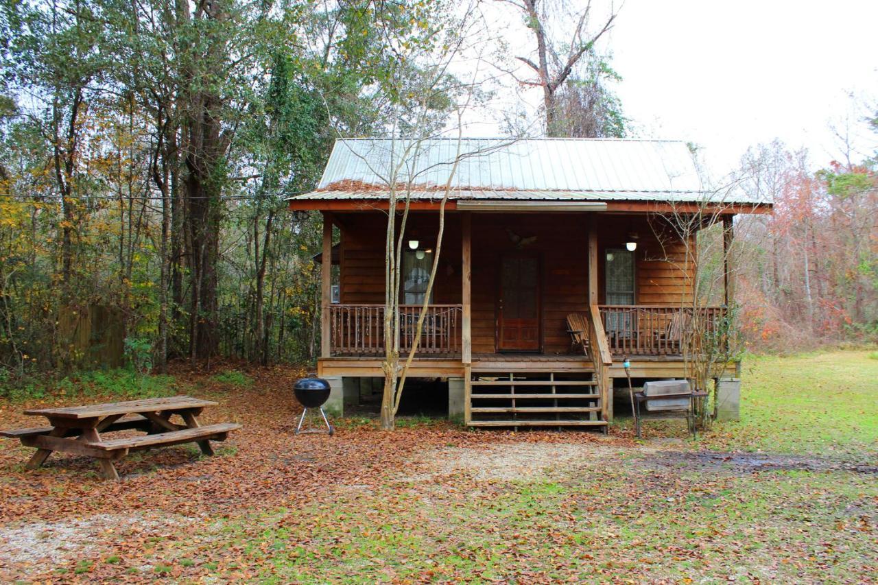 Berry Creek Cabins Bed & Breakfast Isabel Exterior photo