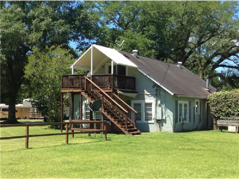 Berry Creek Cabins Bed & Breakfast Isabel Exterior photo